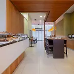 Comfort Centre Hotel 3*