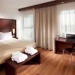 فندق Comfort Centre