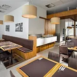 Comfort Centre فندق 3*