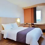 Comfort Centre Hotel 3*