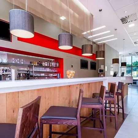 Comfort Centre Hotel 3*