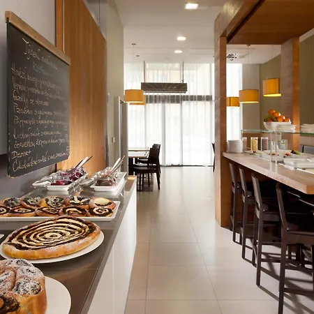 Hotel Comfort Centre 3*