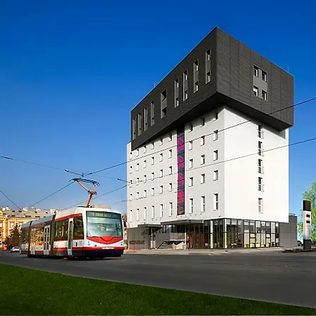 Comfort Centre Hotel 3*