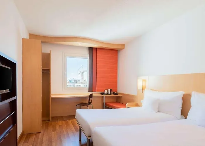 Hotel Comfort Centre 3*