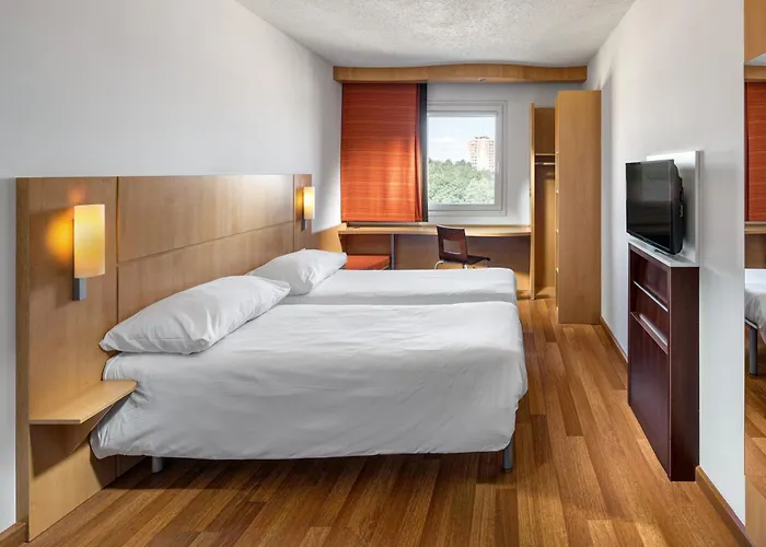 Hotel Comfort Centre 3*