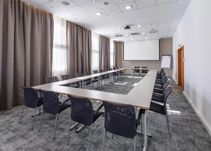 Hotel Comfort Centre 3*