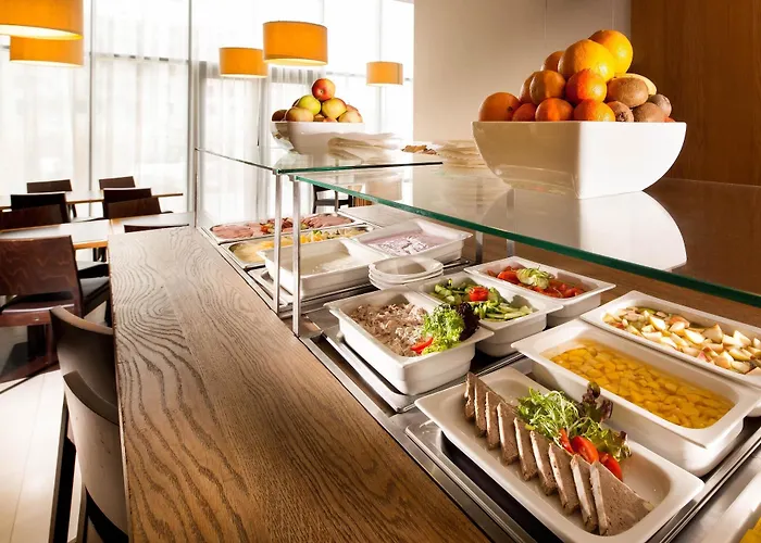 Comfort Centre Hotel 3*